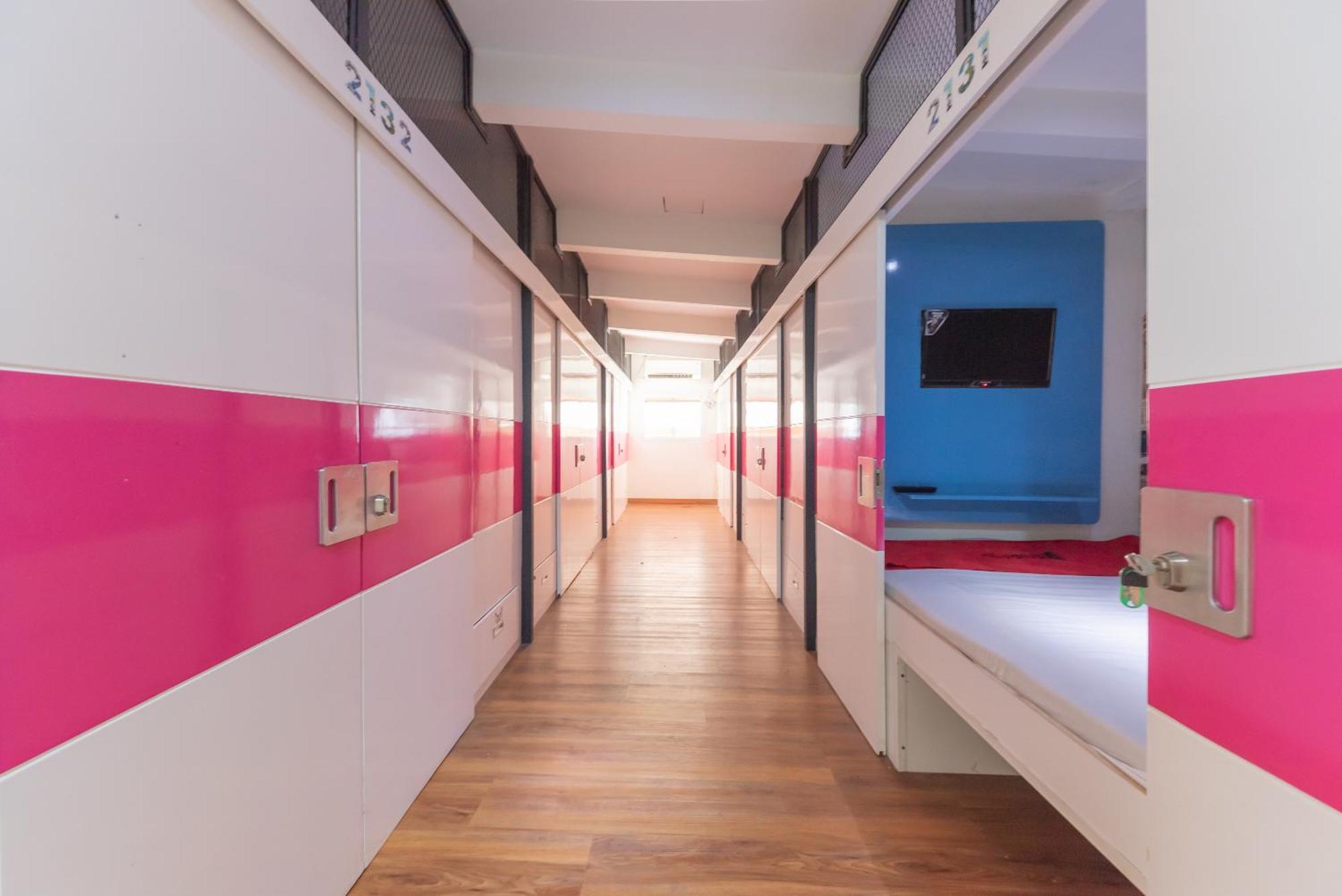 Reddoorz Hostel At Kiara Cozy Kircon Bandung Buitenkant foto