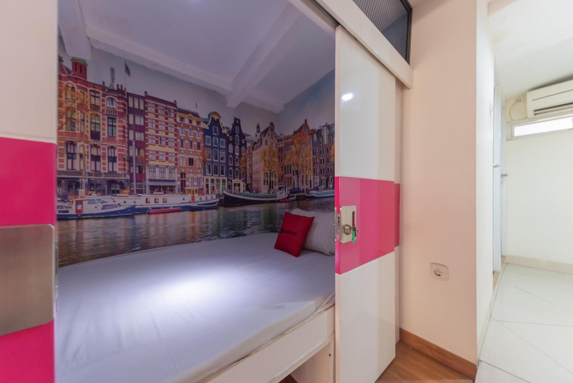 Reddoorz Hostel At Kiara Cozy Kircon Bandung Buitenkant foto