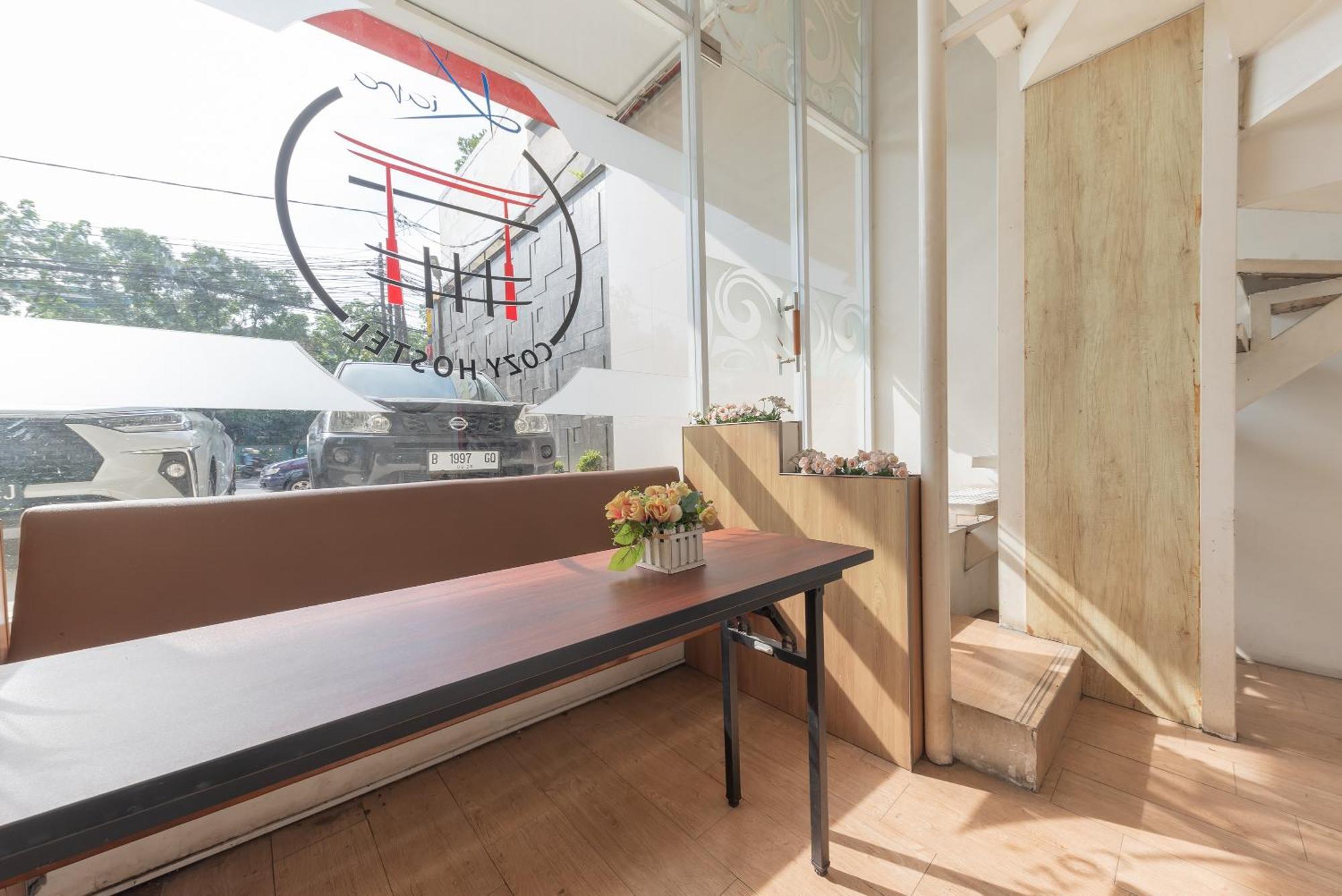 Reddoorz Hostel At Kiara Cozy Kircon Bandung Buitenkant foto